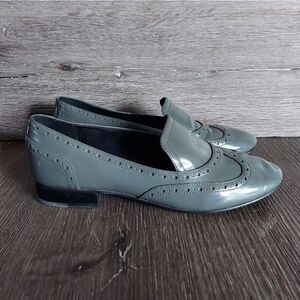 Ivanka Trump Women's 8.5M Loafers Patent Leather Slip On Flats Gray Shoes